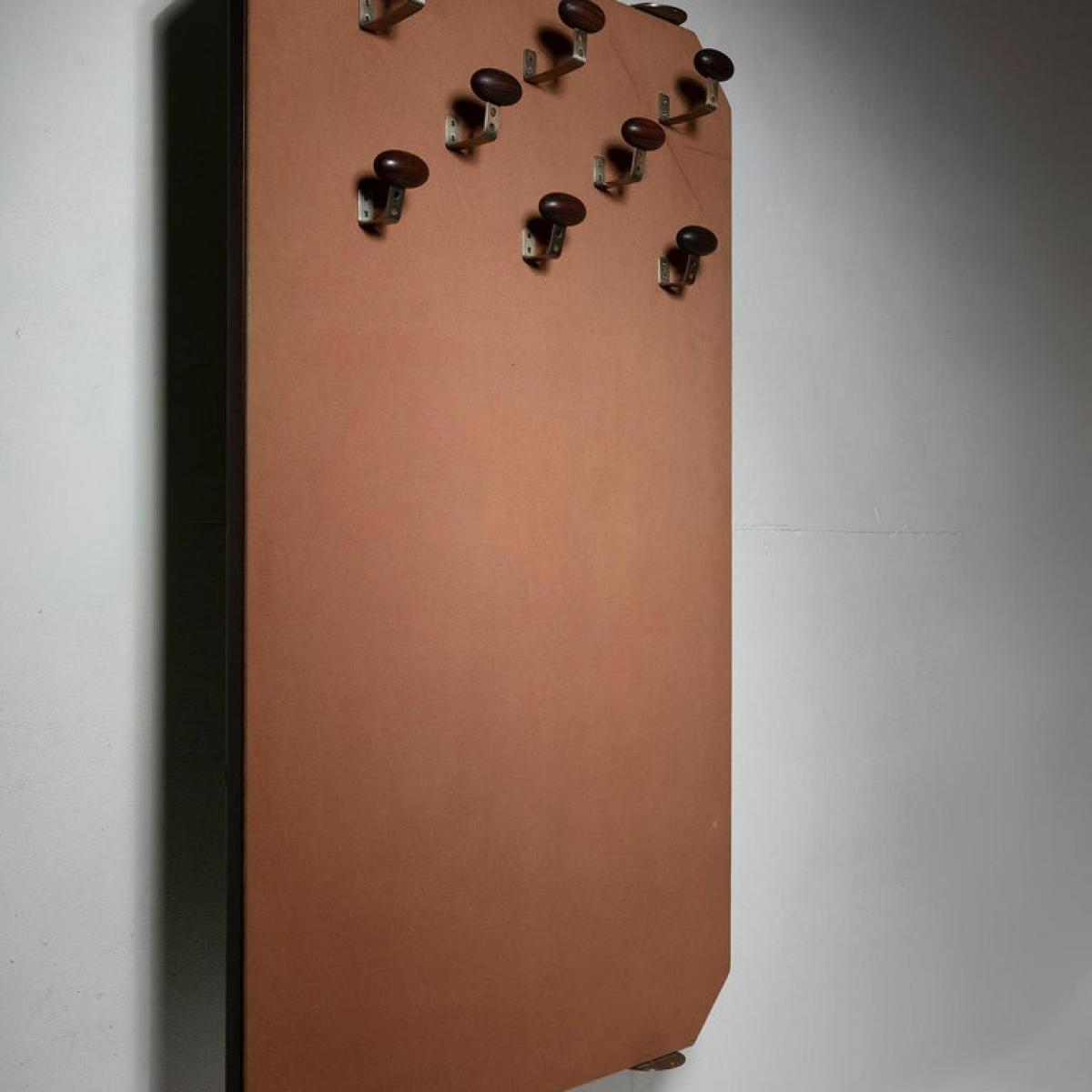 Revolving Coat Rack by Osvaldo Borsani for Tecno | Compasso