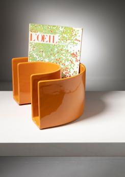 Compasso - Ceramic Magazine Rack by Sicart