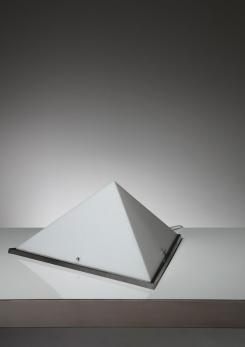 Compasso - Pyramidal 70s Table Lamp