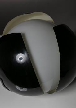 Compasso - "Frine" Table Lamp by Studio Tetrach fro Artemide Compasso - "Frine" Table Lamp by Studio Tetrach fro Artemide