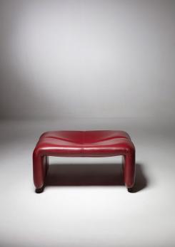 Compasso - "Coronado" Ottoman by Tobia Scarpa for B&B