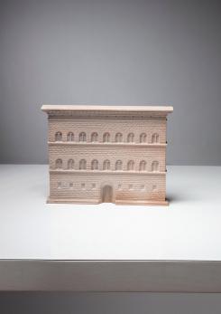 Compasso - "Palazzo Strozzi"  Terracotta Sculpture