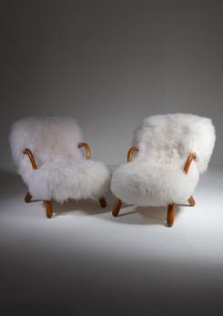 Compasso - Pair of "Clam Chairs" by Madsen & Schübel