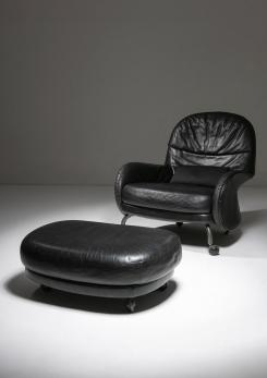 Compasso - "Lousiana" Lounge Chair with Ottoman by Vico Magistretti for De Padova Compasso - "Lousiana" Lounge Chair with Ottoman by Vico Magistretti for De Padova