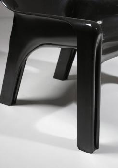 Compasso - Pair of "Vicario" Chairs and "Arcadia" Table by Vico Magistretti for Artemide