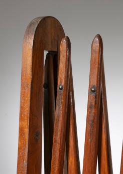 Compasso - Free Standing Wood Coat Rack
