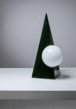 Compasso - Pyramidal Ceramic Table Lamp