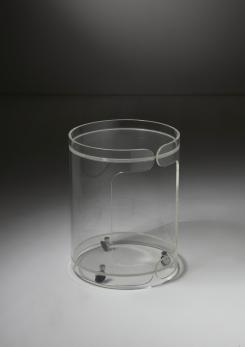 Compasso - Italian 70s Plexiglass Dry Bar Compasso - Italian 70s Plexiglass Dry Bar