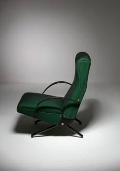 Compasso - "P40" Chair by Osvaldo Borsani for Tecno Compasso - "P40" Chair by Osvaldo Borsani for Tecno