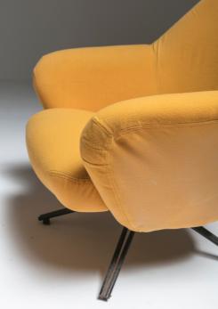 Compasso - Pair of P32 Lounge Chairs by Osvaldo Borsani for Tecno Compasso - Pair of P32 Lounge Chairs by Osvaldo Borsani for Tecno