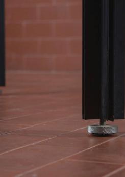 Compasso - Fasce Cromate T10 Console by Caccia Dominioni for Azucena Compasso - Fasce Cromate T10 Console by Caccia Dominioni for Azucena